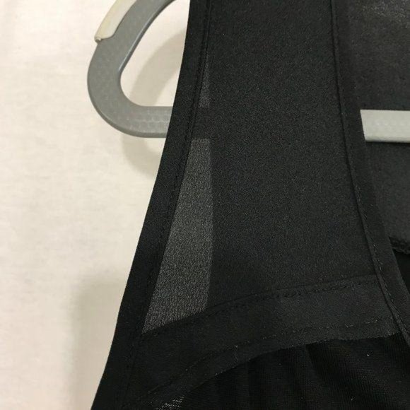 Banana Republic Women's Black V-Neck Tank Top Small - Picture 3 of 6